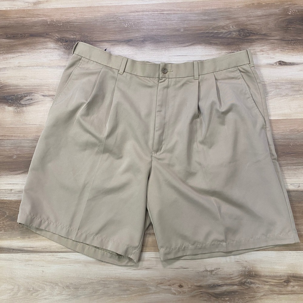 Perry Ellis Portfolio Shorts 42 Pleated Classic Khaki Tan Polyester Casual Mens